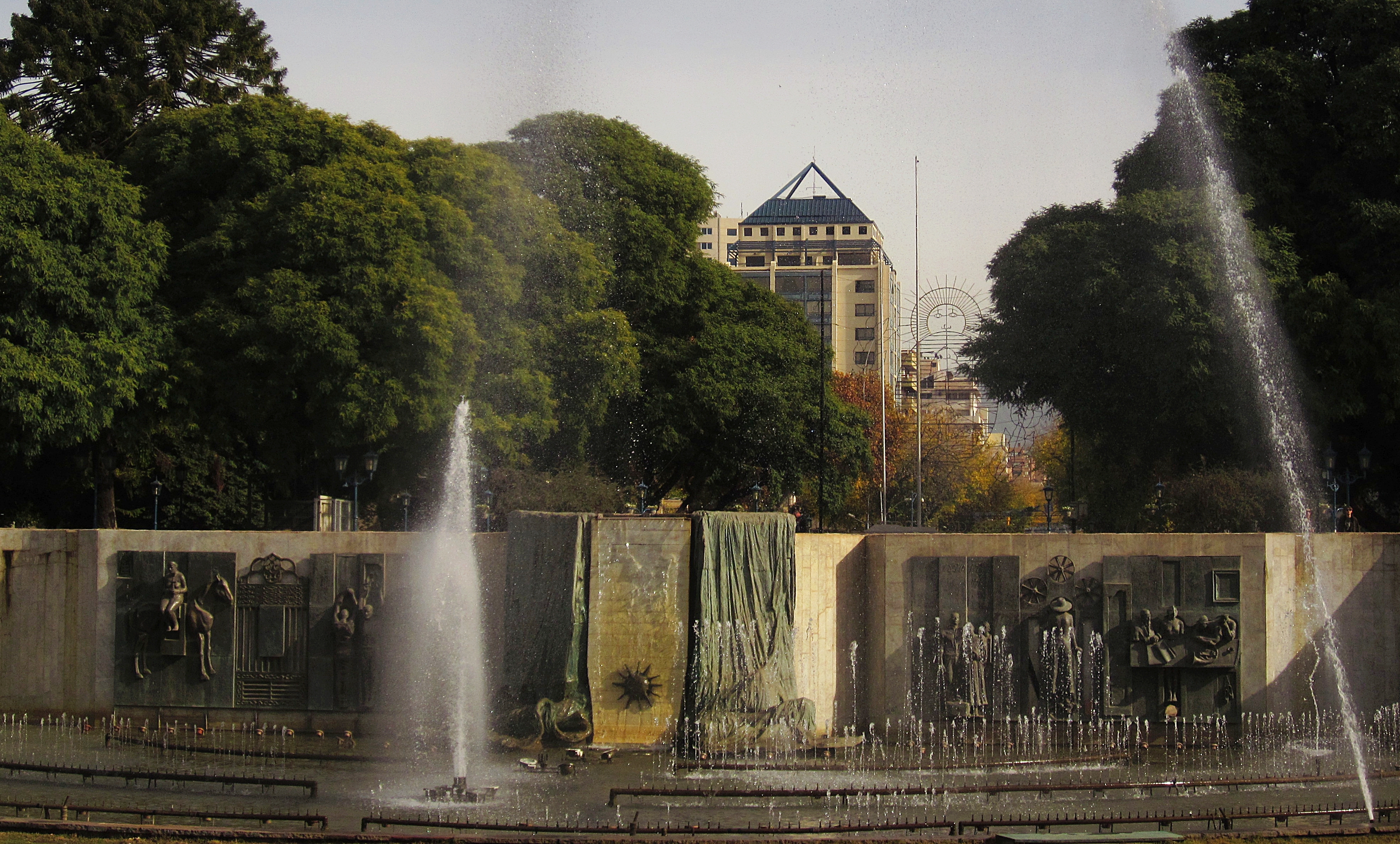 Fountain and gardens in Mendoza’s Plaza Independencia