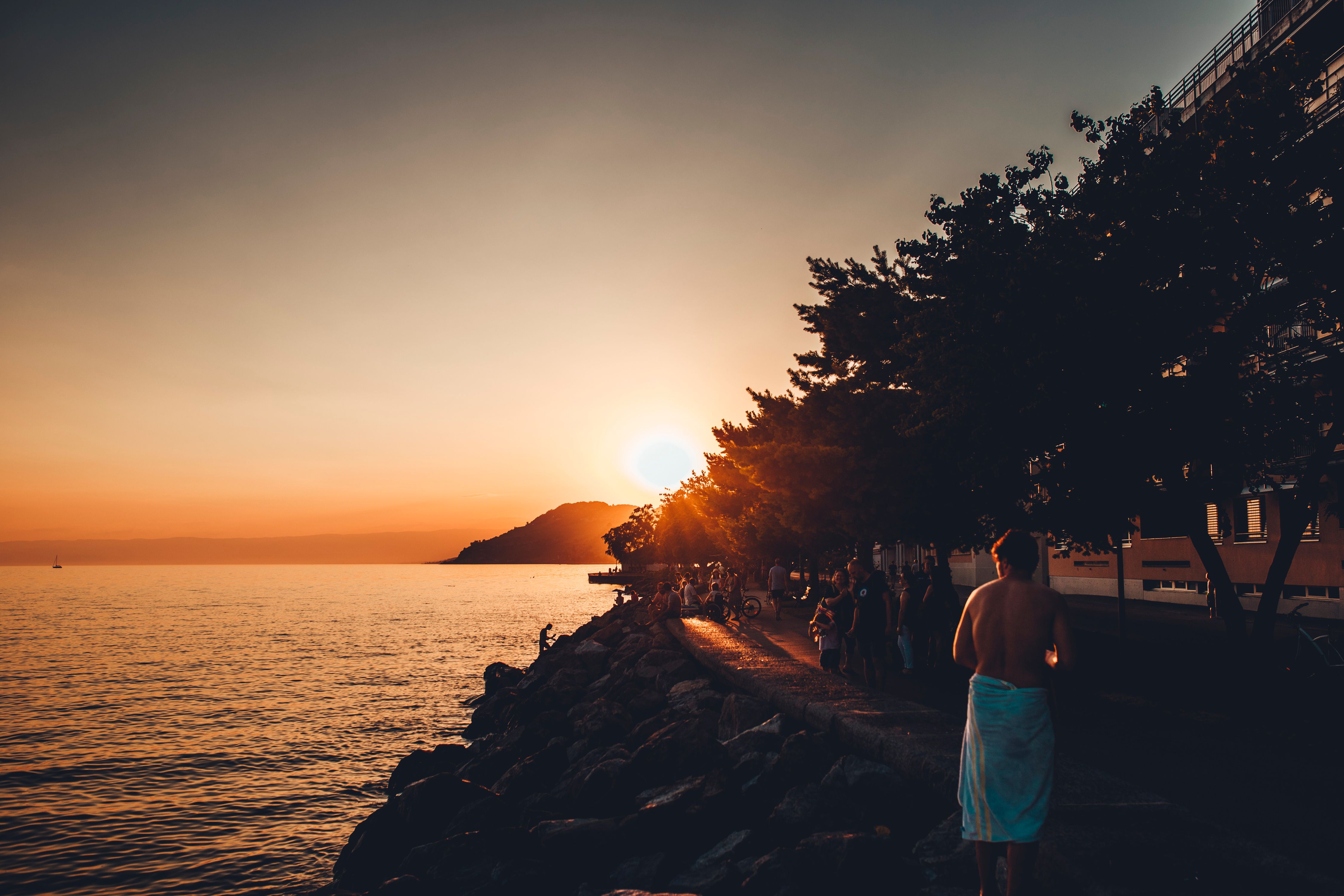 Sunset along Vevey’s lakeside promenade