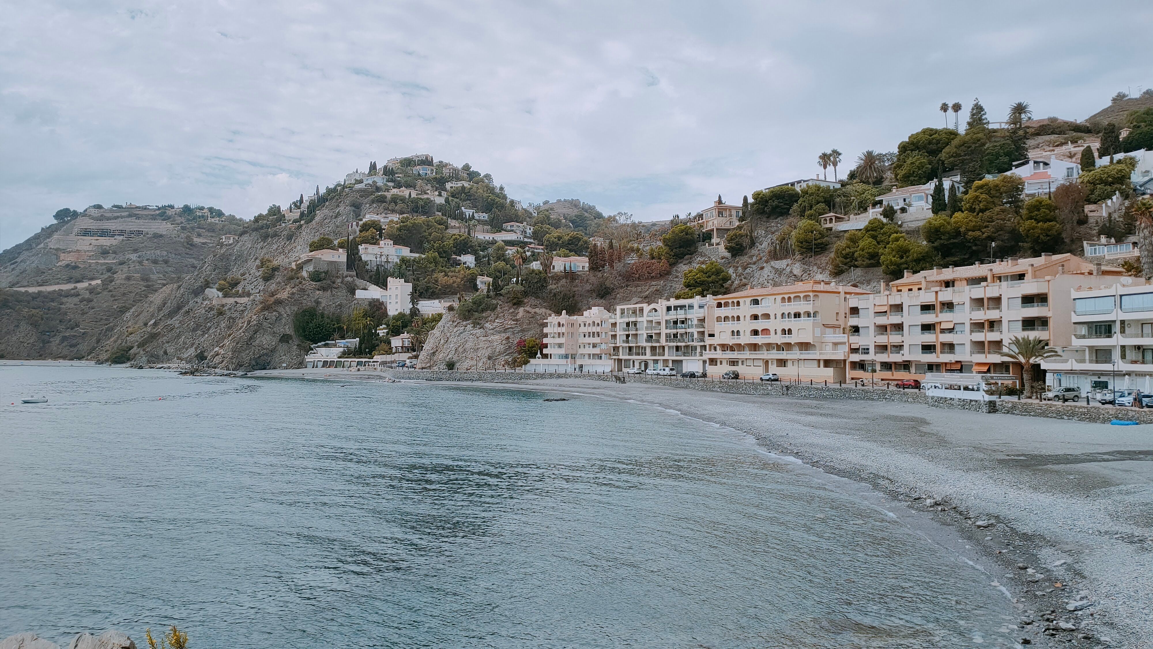 Cotobro beach and hillside homes