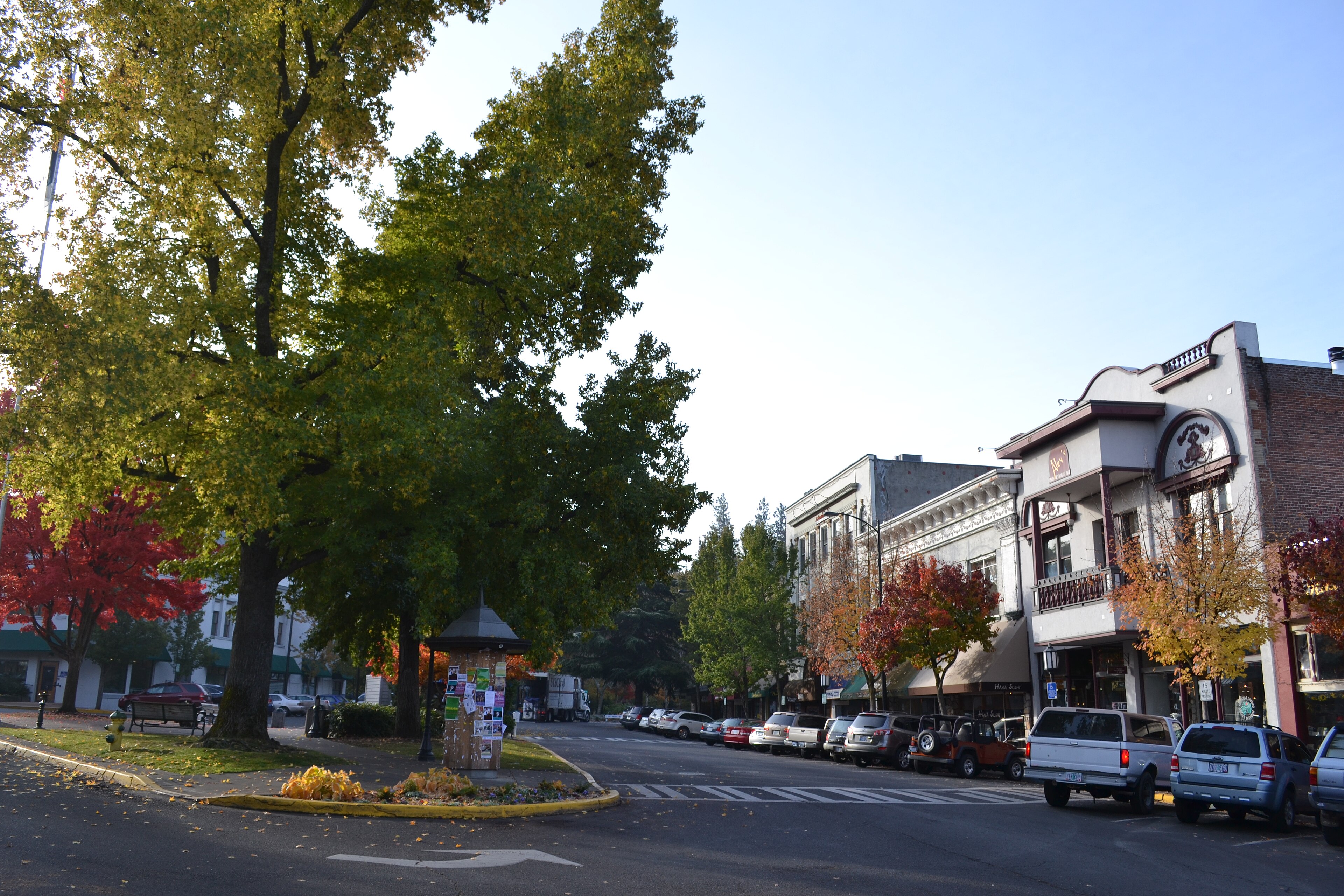 Ashland Historic District (Ashland, Oregon).jpg