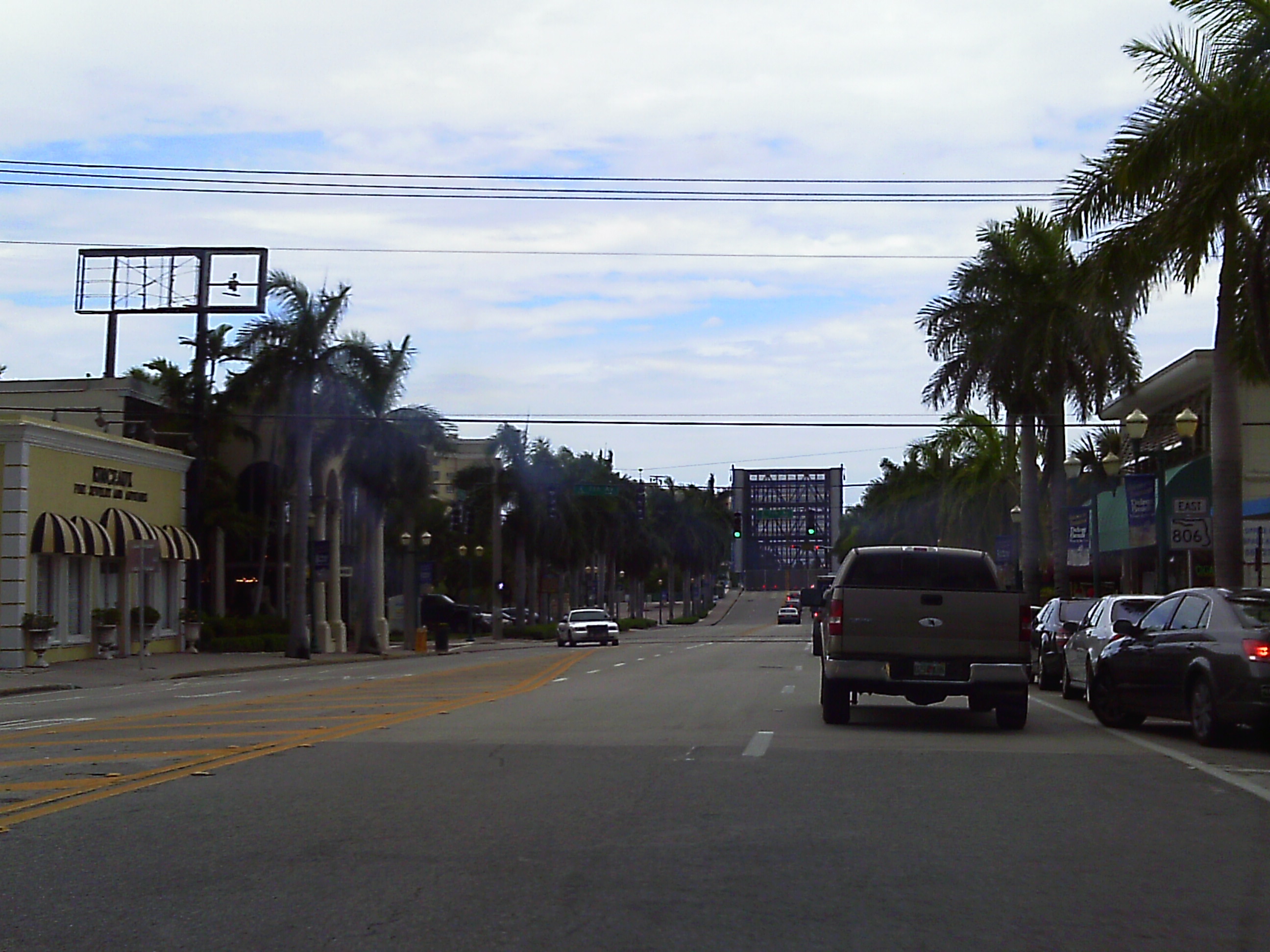 FL 806 in downtown Delray Beach.jpg